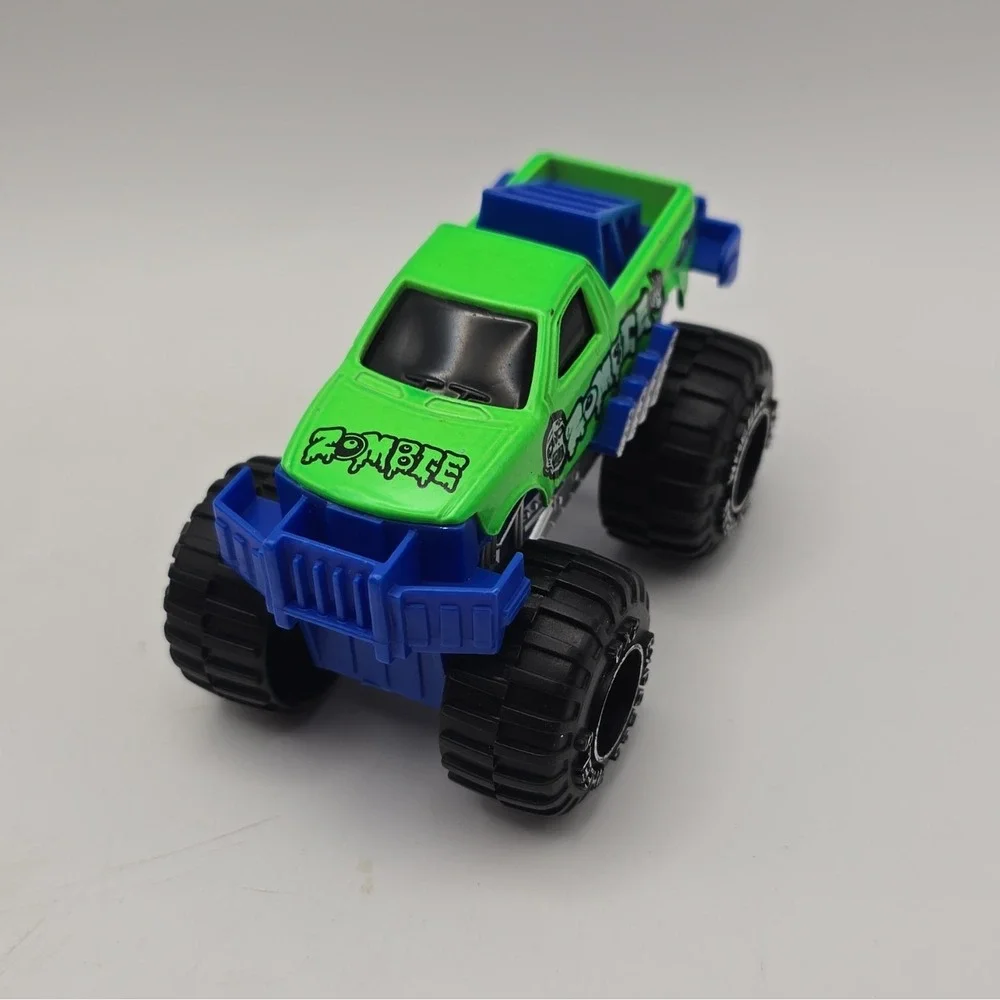 Greenbrier International Lot of 2 Monster Trucks Blue Thunder & Zombie